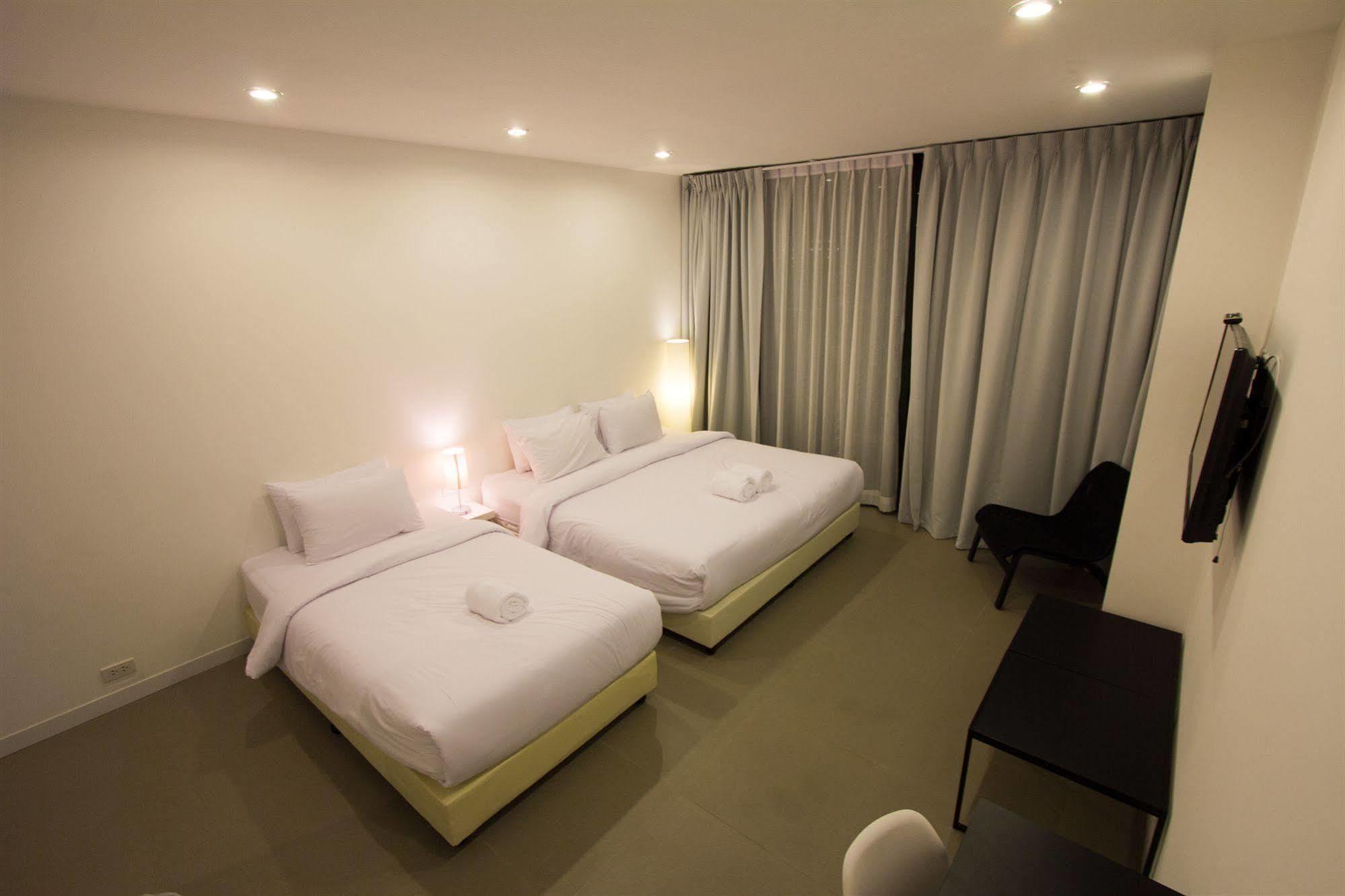 Bed Changkian - Adults Only Chiang Mai Bagian luar foto