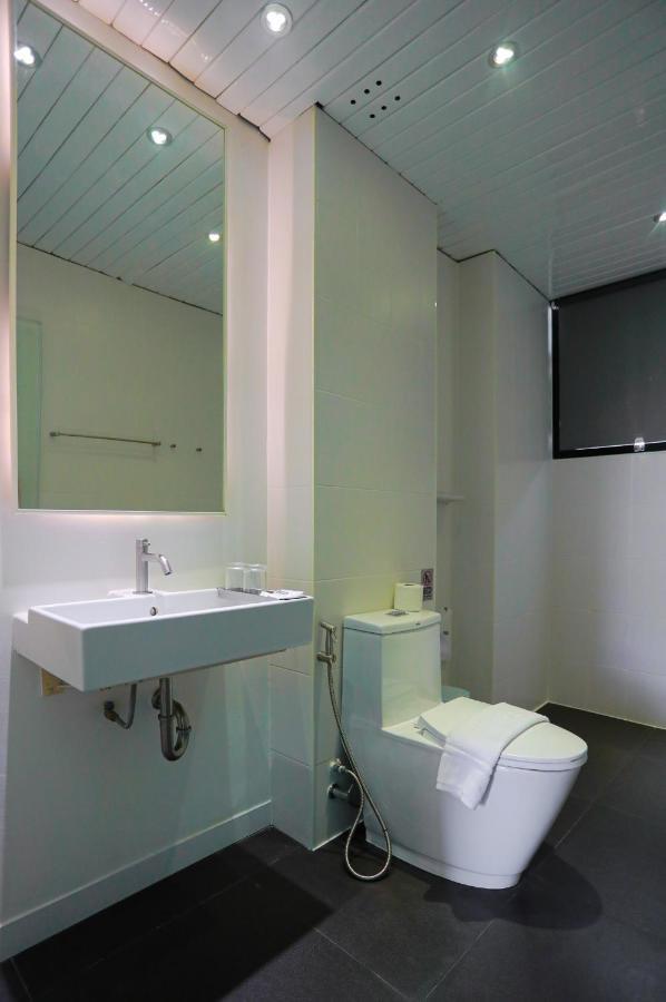 Bed Changkian - Adults Only Chiang Mai Bagian luar foto